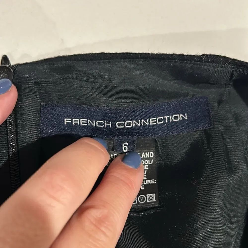 French Connection Black Wool/Cashmere Skirt, Size 6 - Picture 7 of 11